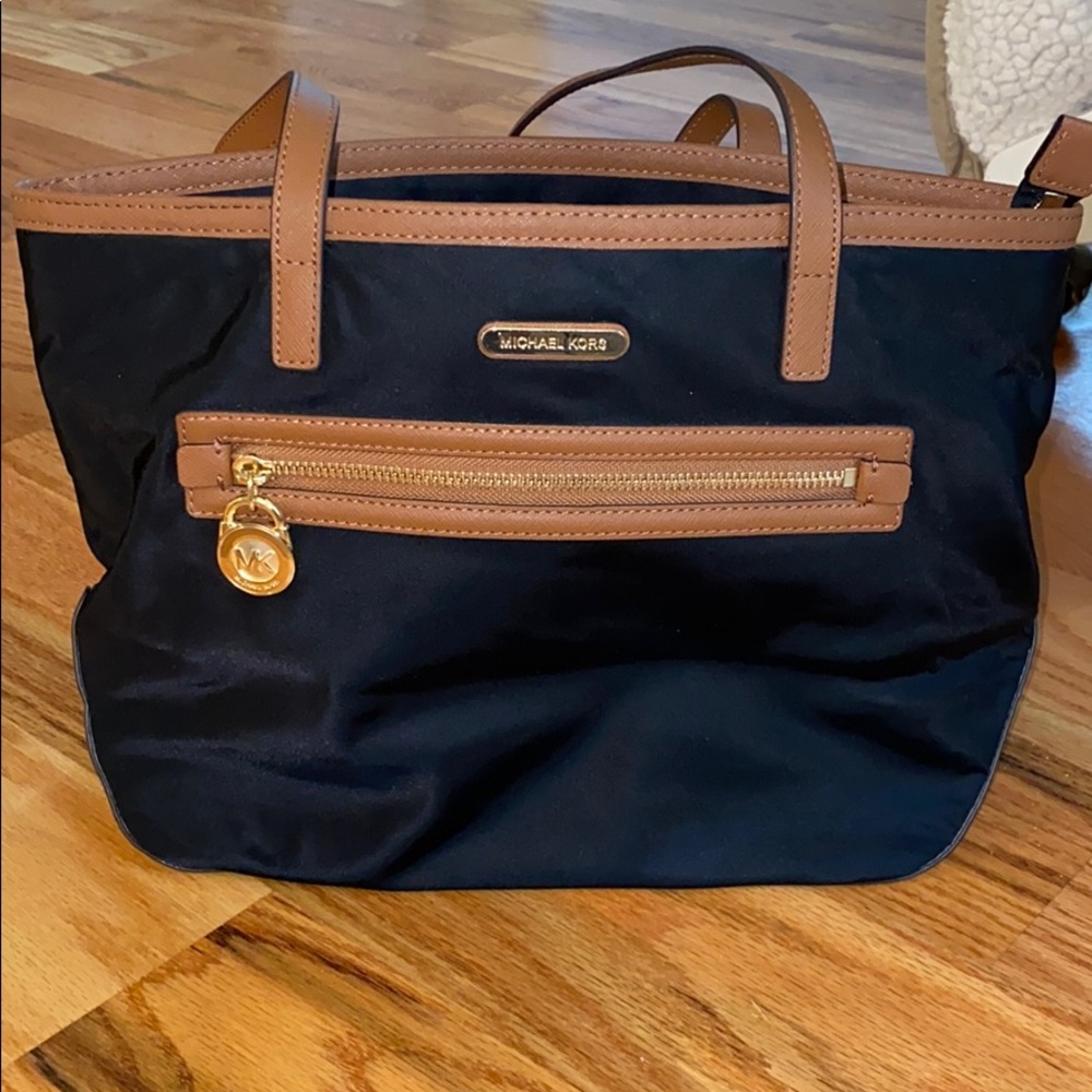 michael kors purse